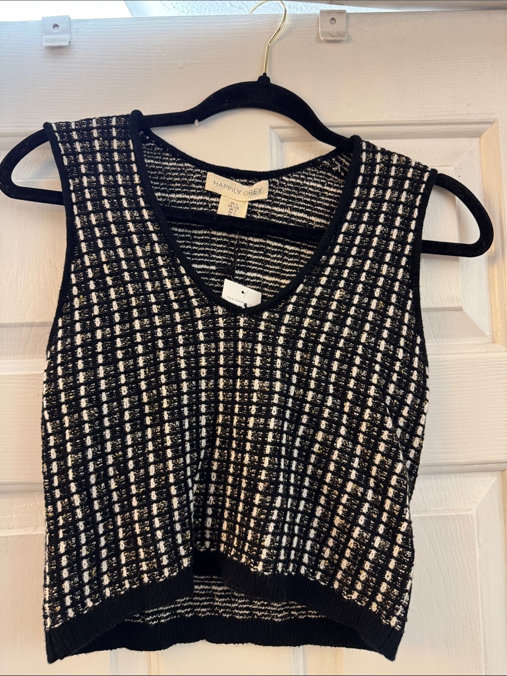 Happily Grey Black & White Knit V-Neck Crop Tank